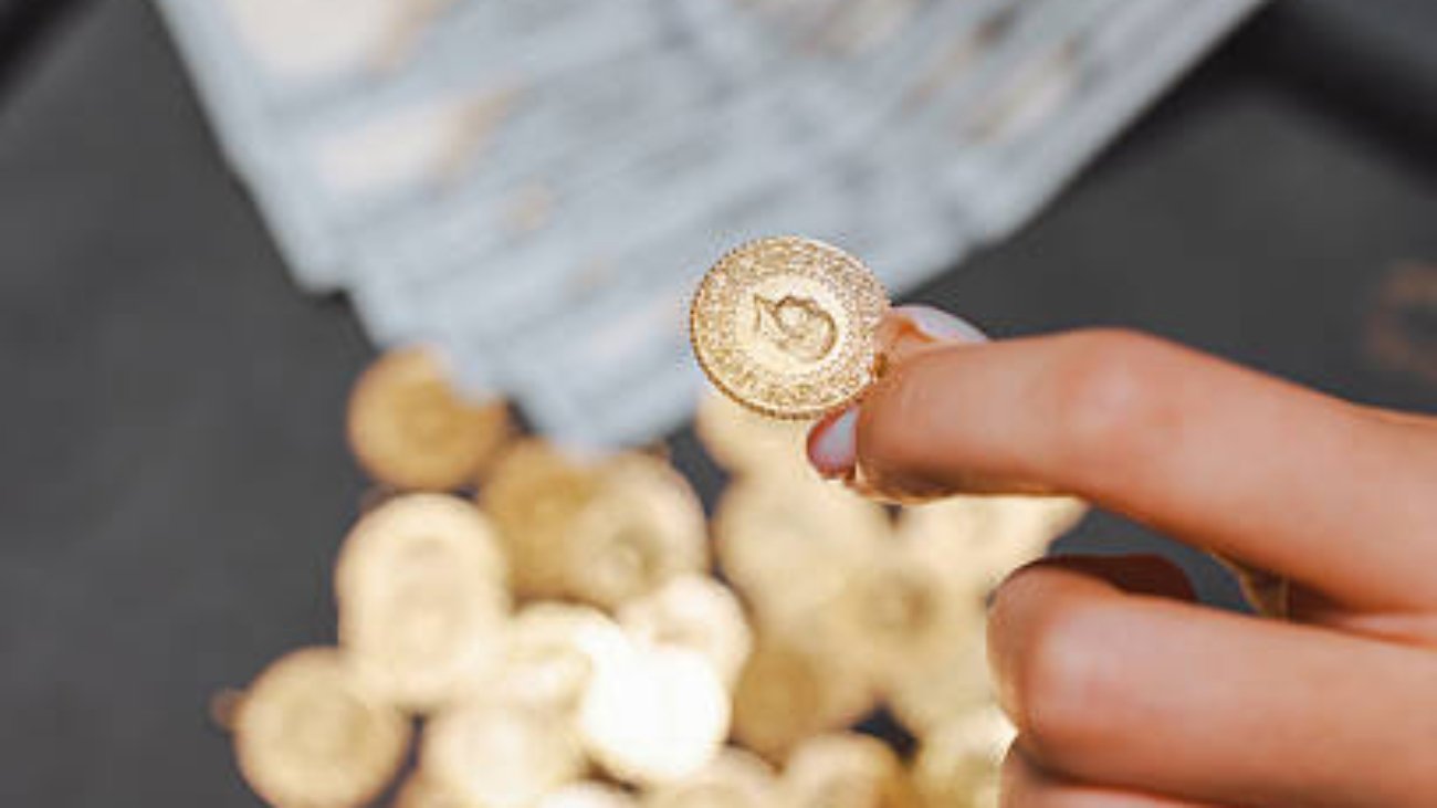 Paper Gold vs Physical Gold – The Great Disconnect Explained